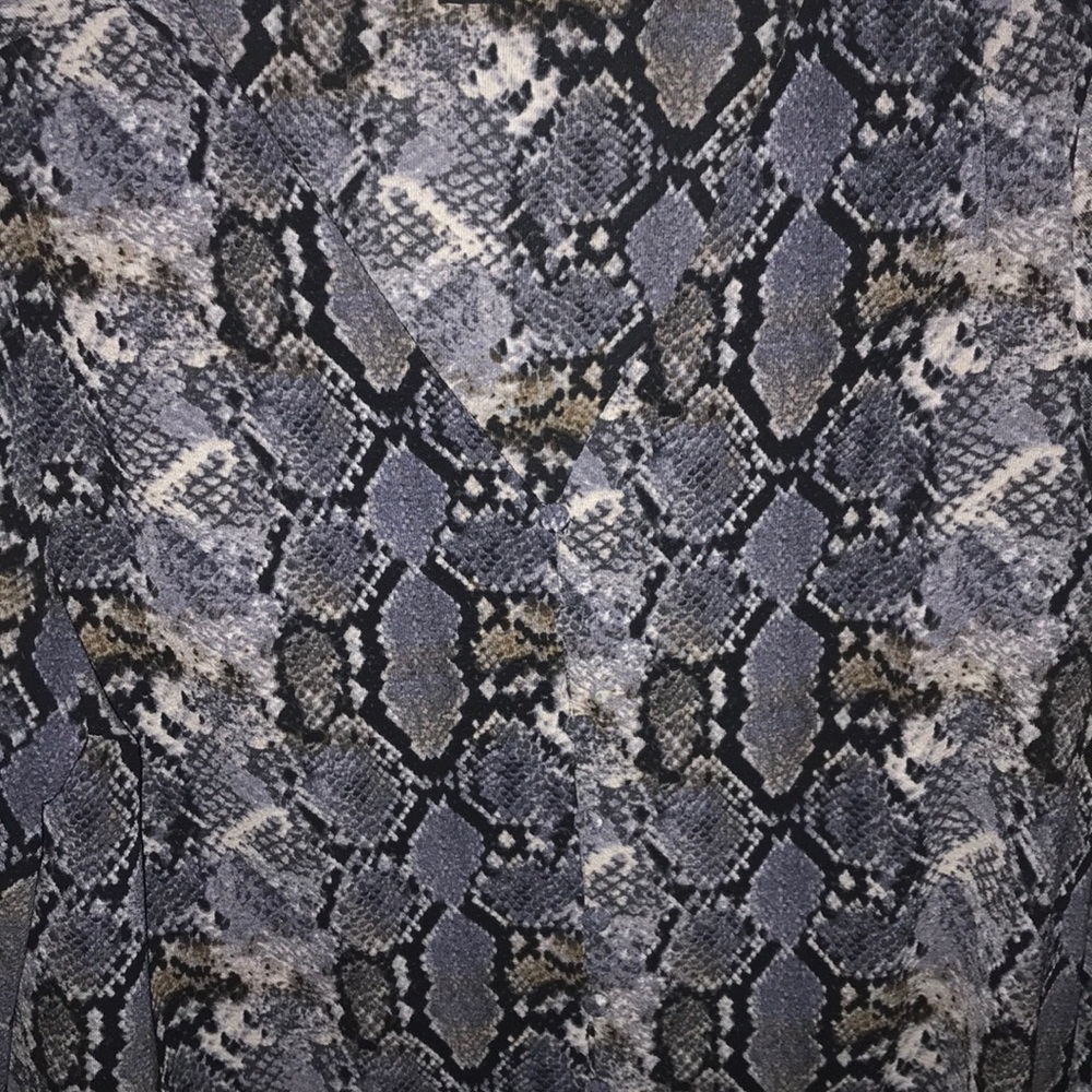 Blouse - Picture 3 of 6